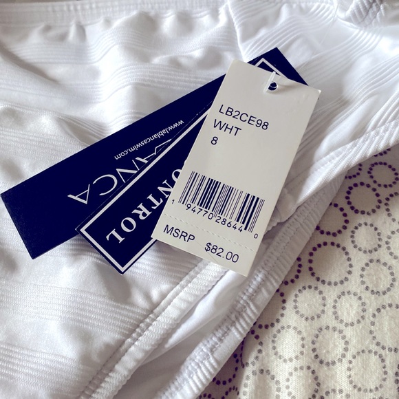 Two piece bathing suit by La Blanca - Picture 6 of 11